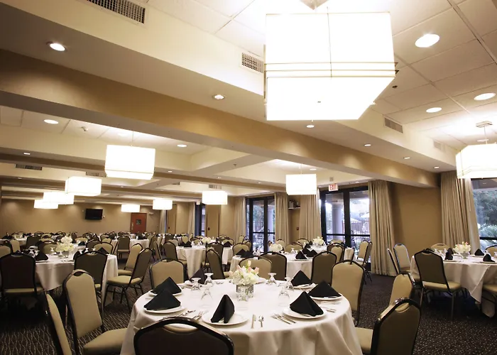 Phoenix/chandler By Ihg Hotel 3*